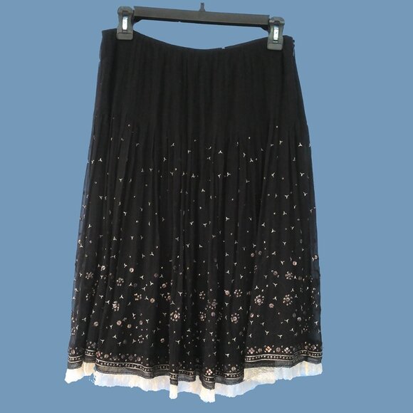 Stunning Elie Tahari Black Silk Beaded Skirt sz 2
